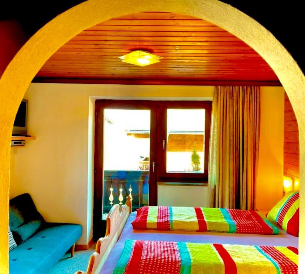 Gaste-Haus Kaisers-Gluck Hotel Going am Wilden Kaiser Buitenkant foto